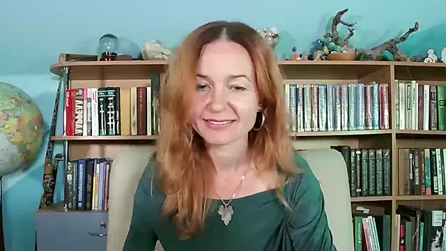 Foxilady357 online show from October 2025 02:29:02 PM