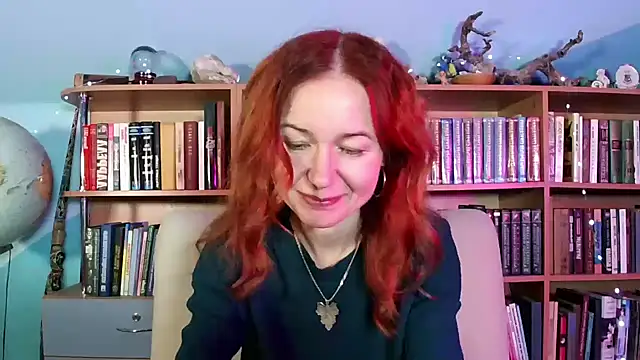 Snapshot of Foxilady357 chatting on December 2025 01:48:02 PM Foxilady357 online show from December 2025 01:48:02 PM