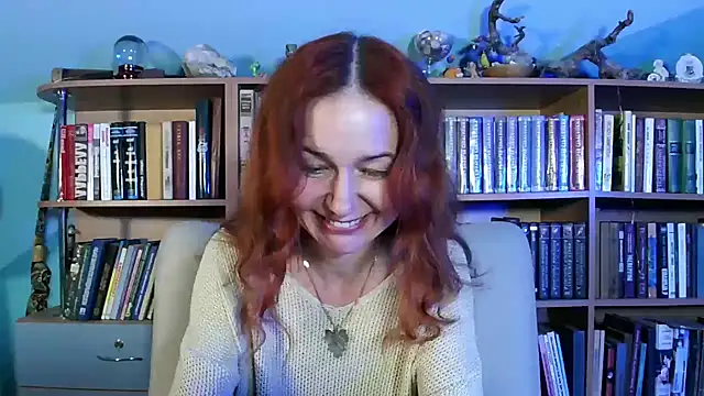 Foxilady357 online show from April 2026 01:40:01 PM