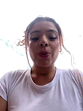 haally-mll online show from December 2025 05:45:01 PM