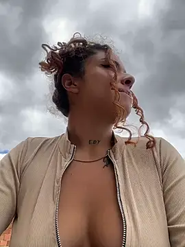 haally-mll online show from April 2026 06:32:01 PM