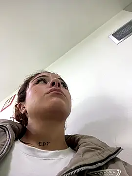 haally-mll online show from November 2025 07:58:02 PM