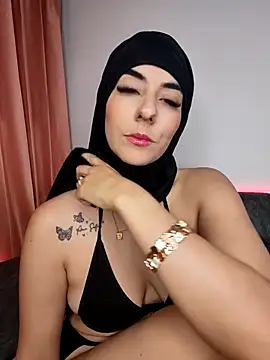 aisha samiri online show from September 2025 03:24:01 AM