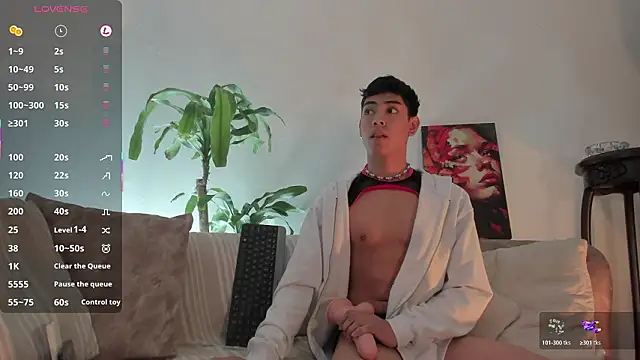 LoganTwink18 online show from February 2026 02:28:01 PM