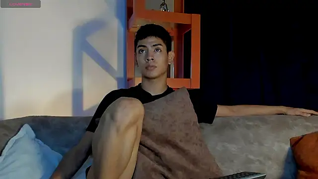 LoganTwink18 online show from February 2026 02:29:02 AM