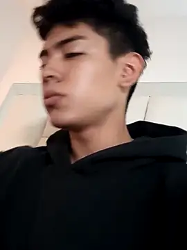 LoganTwink18 online show from March 2026 10:39:01 AM