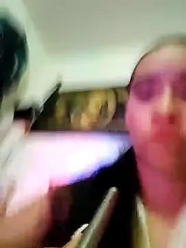 Valenn fernandez online show from April 2026 10:26:02 PM