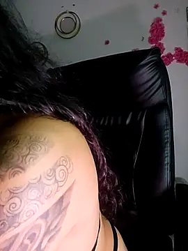 Valenn fernandez online show from July 2026 02:05:17 AM