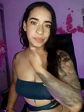 Valenn fernandez online show from July 2026 11:57:02 PM