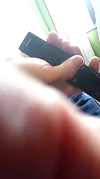 Snapshot of YiingandYang chatting on March 2026 06:04:02 PM YiingandYang online show from March 2026 06:04:02 PM