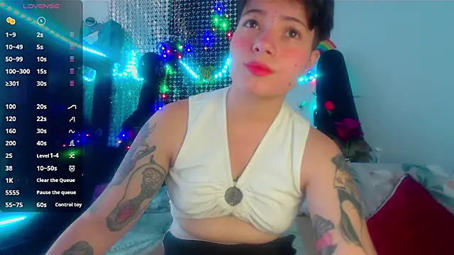 Snapshot of Mitsuha_gate chatting on November 2025 02:28:02 PM Mitsuha gate online show from November 2025 02:28:02 PM