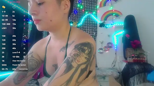 Snapshot of Mitsuha_gate chatting on November 2025 03:02:01 PM Mitsuha gate online show from November 2025 03:02:01 PM