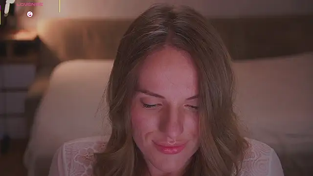 Vanille Mystery online show from November 2025 07:58:01 PM