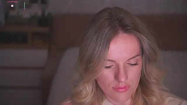 Vanille Mystery online show from May 2026 10:09:01 PM