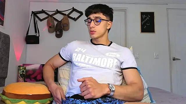 LatinReall online show from January 2026 09:07:02 PM