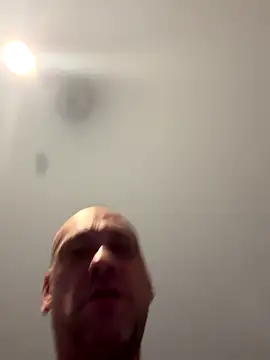 EUxCouple online show from November 2025 02:59:01 AM