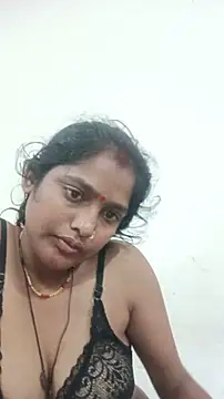 Guriya0076 online show from June 2026 11:49:02 PM