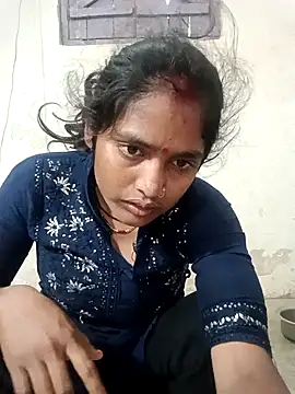 Guriya0076 online show from February 2026 01:17:01 AM