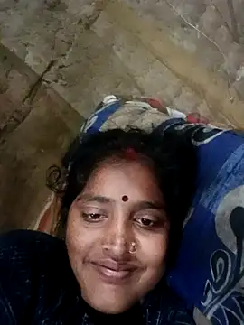 Guriya0076 online show from February 2026 06:54:01 PM