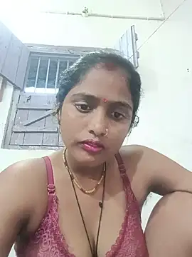 Guriya0076 online show from May 2026 11:43:01 PM