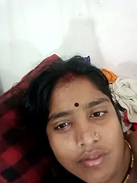 Guriya0076 online show from March 2026 11:39:02 PM