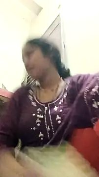 Guriya0076 online show from May 2026 02:09:02 PM