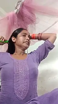 Guriya0076 online show from June 2026 10:53:01 AM