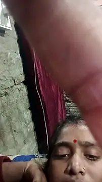 Guriya0076 online show from January 2026 07:10:02 PM