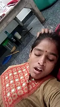 Snapshot of Guriya0076 chatting on September 2025 10:49:01 PM Guriya0076 online show from September 2025 10:49:01 PM