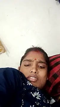 Snapshot of Guriya0076 chatting on October 2025 10:31:01 PM Guriya0076 online show from October 2025 10:31:01 PM