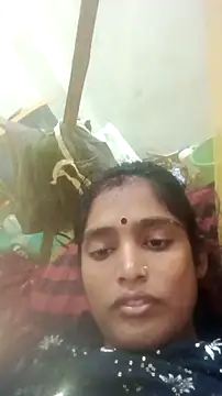 Guriya0076 online show from November 2025 04:45:02 PM