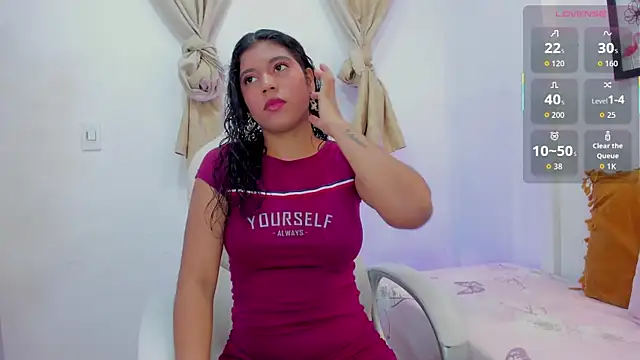 Snapshot of andrea_sanchezz chatting on November 2025 06:52:02 PM andrea sanchezz online show from November 2025 06:52:02 PM