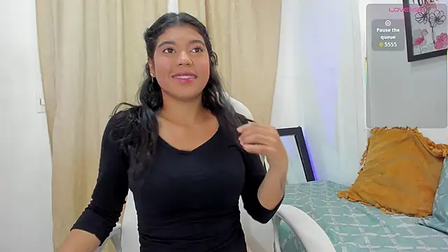 Snapshot of andrea_sanchezz chatting on October 2025 09:57:01 PM andrea sanchezz online show from October 2025 09:57:01 PM