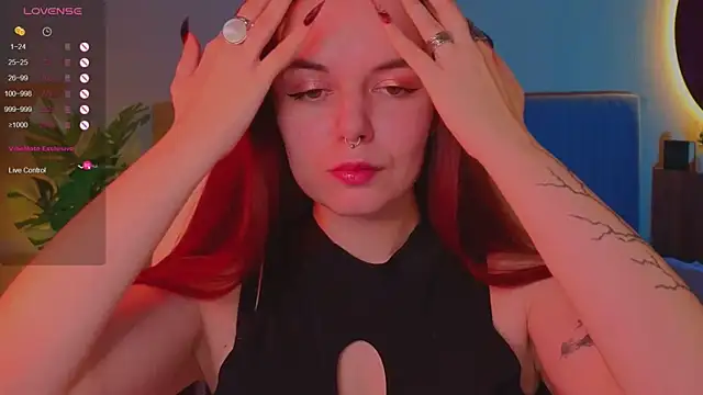 BellaDevile  online show from October 2025 07:42:02 AM