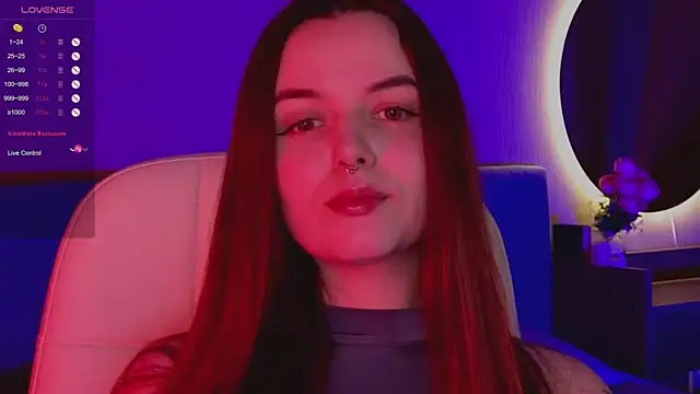 BellaDevile  online show from October 2025 07:24:02 AM