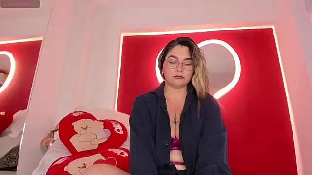 MelanyVegas online show from October 2025 08:35:01 AM