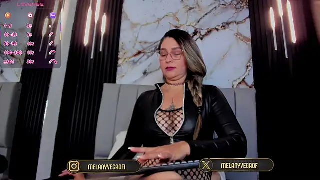 MelanyVegas online show from February 2026 09:31:02 AM