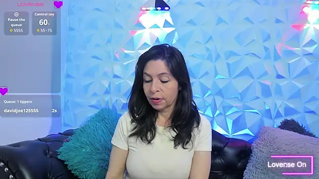 SabinaDeluxe cg online show from November 2025 12:31:01 PM