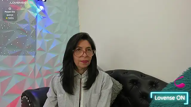 SabinaDeluxe cg online show from October 2025 02:18:02 PM