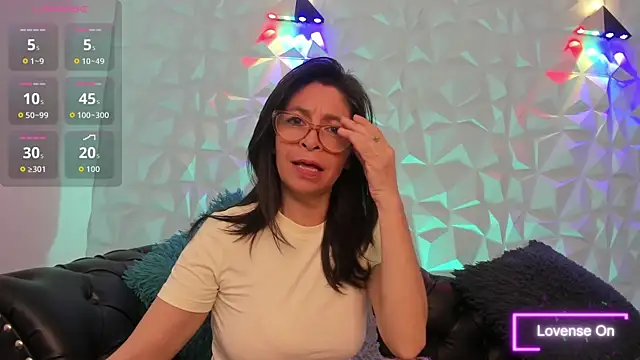 SabinaDeluxe cg online show from October 2025 11:53:01 AM