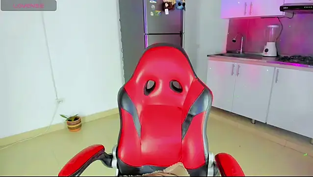 alexandra cute online show from March 2026 04:19:01 AM