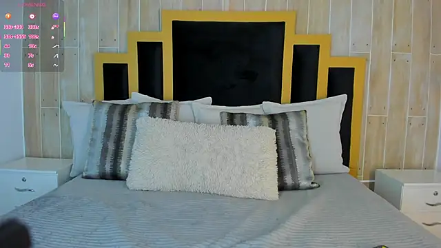 isabellasouza online show from December 2025 07:45:01 PM