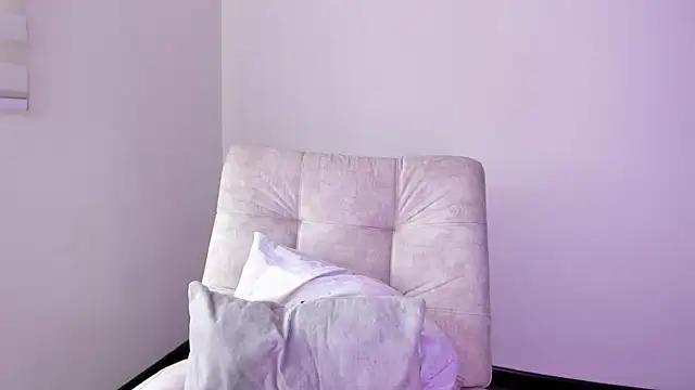 Arianna Jannes online show from February 2026 04:37:01 PM