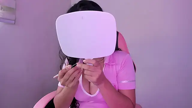 Arianna Jannes online show from March 2026 05:57:02 PM