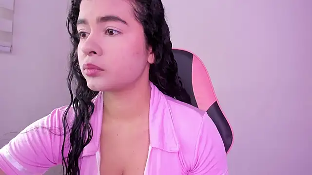 Arianna Jannes online show from March 2026 04:24:02 PM