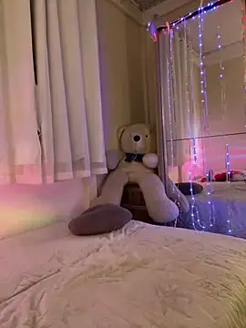 TayllorSweet  online show from March 2026 11:18:01 PM