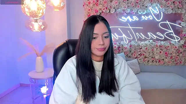 AmbarJames  online show from December 2025 11:16:01 AM