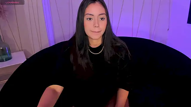 AmbarJames  online show from January 2026 12:08:02 PM