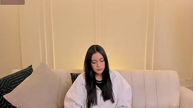 AmbarJames  online show from February 2026 11:08:02 AM