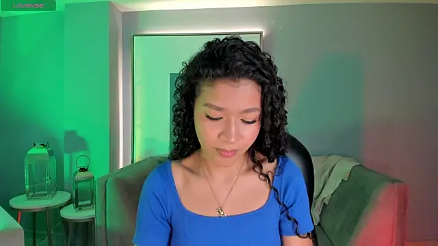 SophieHouston  online show from October 2025 03:26:01 AM